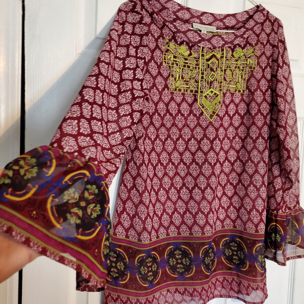 Young Threads Maroon Pattern Ruffle Bell Sleeve T… - image 3